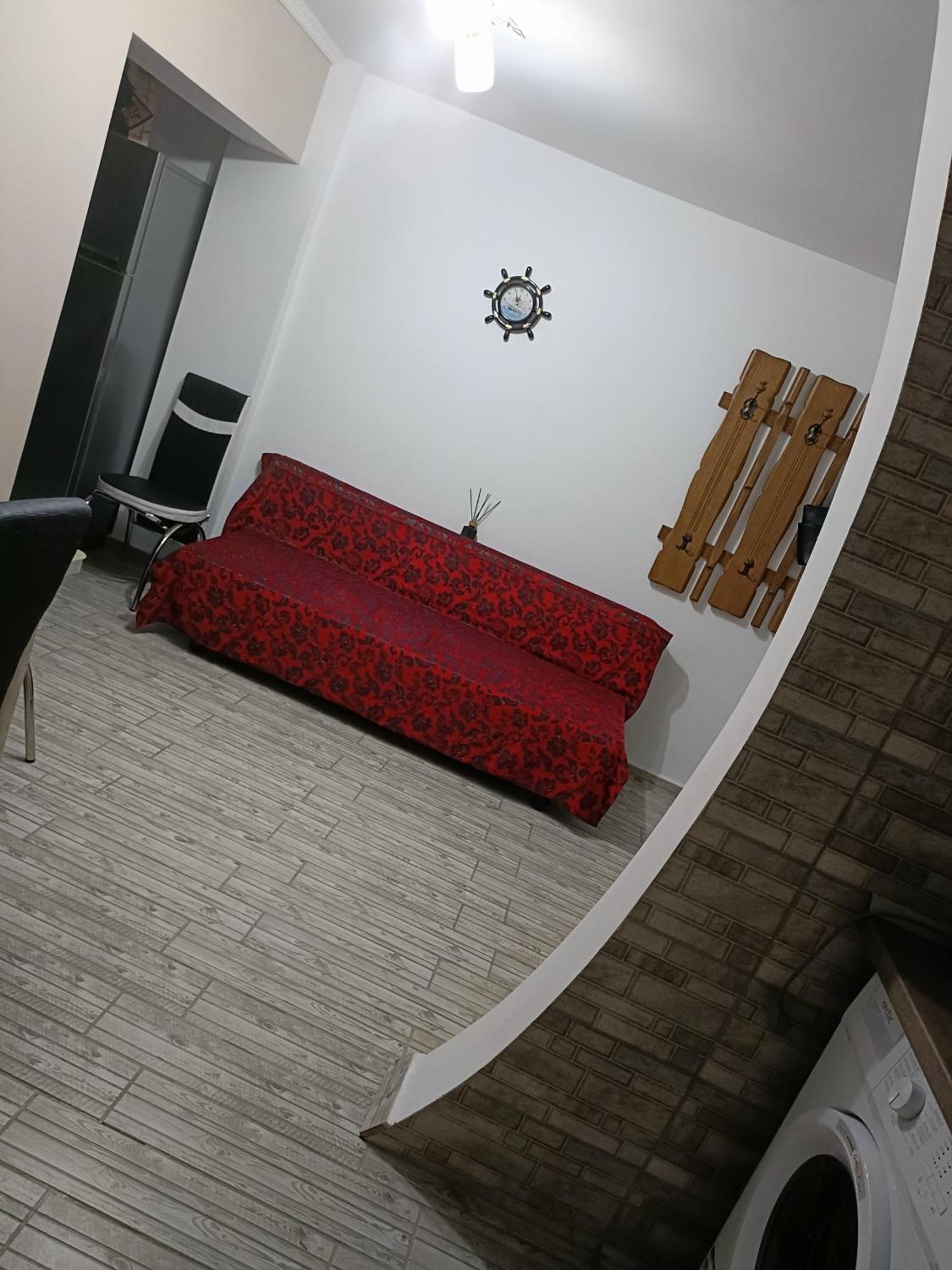 Apartament Manu Tg Neamt Târgu Neamţ Bagian luar foto